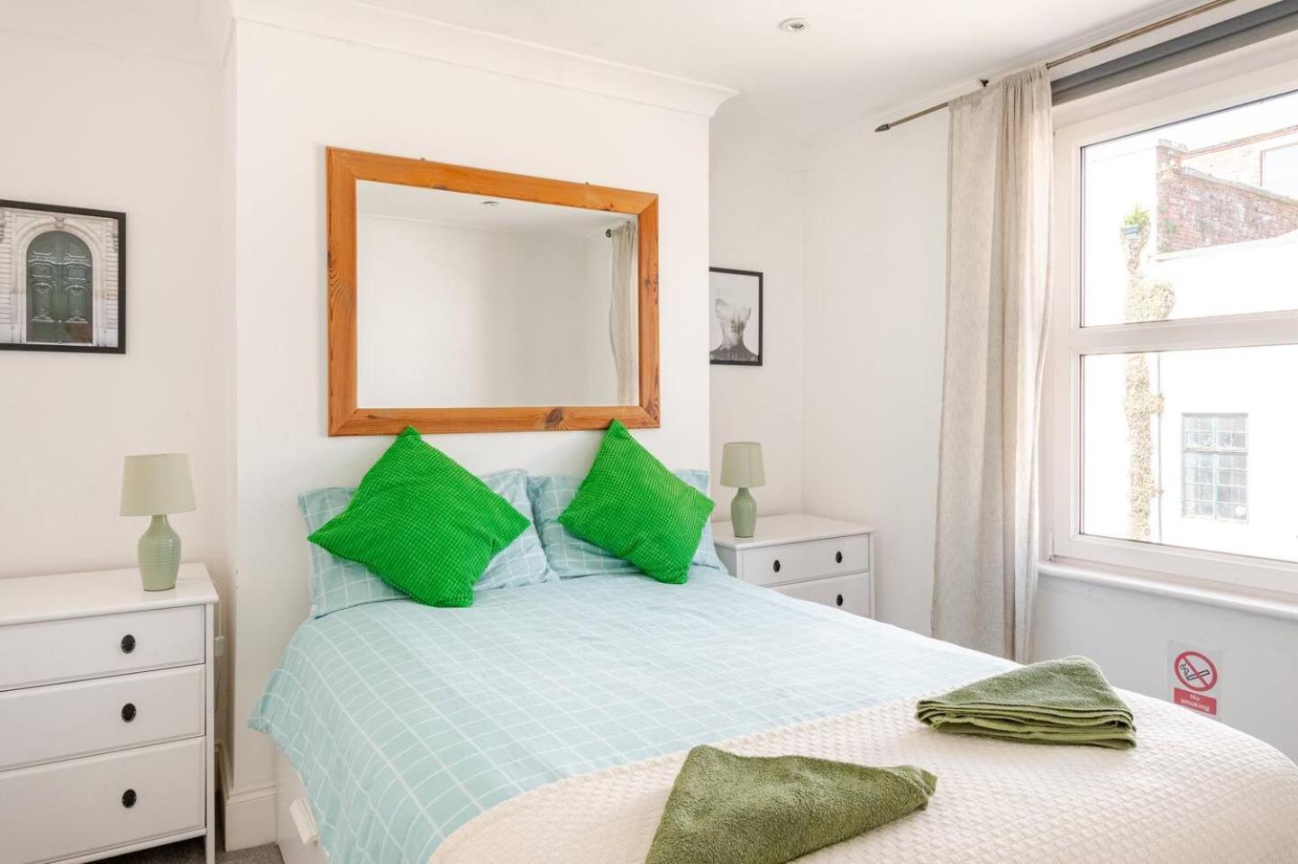 Castle View 2 Bedroom Apartment In Town Centre Hastings Exteriör bild